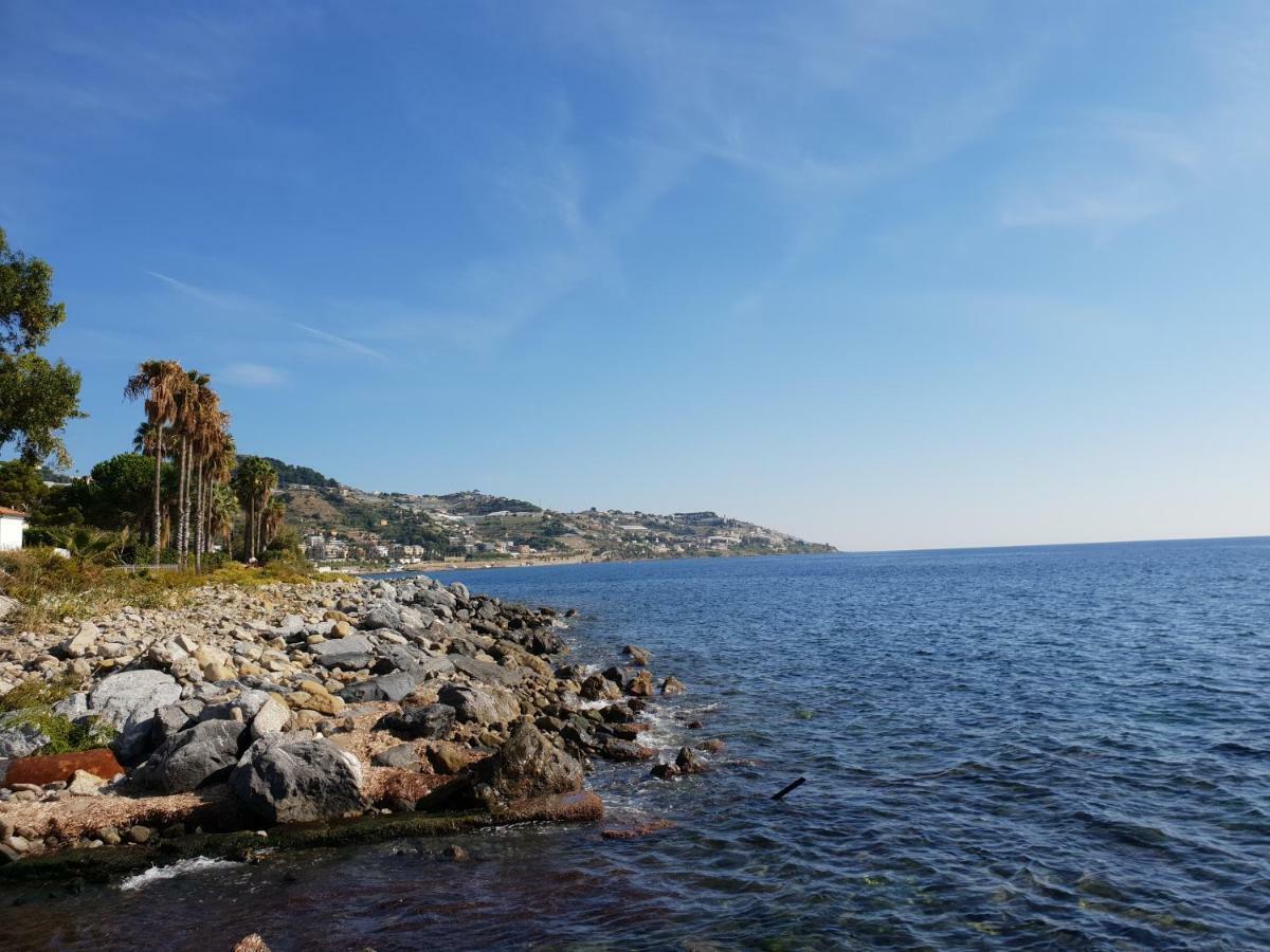 Casa Dell Amore 3 Sanremo Exterior photo